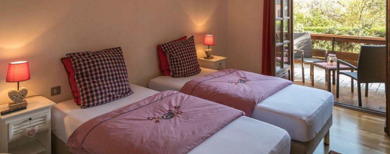 أوتْروت Les Chambres Chez Christine المظهر الخارجي الصورة